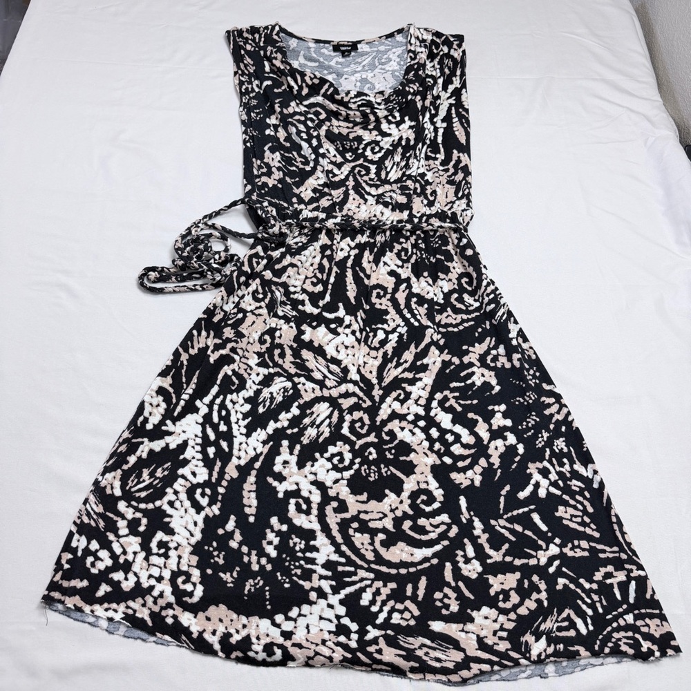 Mossimo Black and Cream Midi Dress